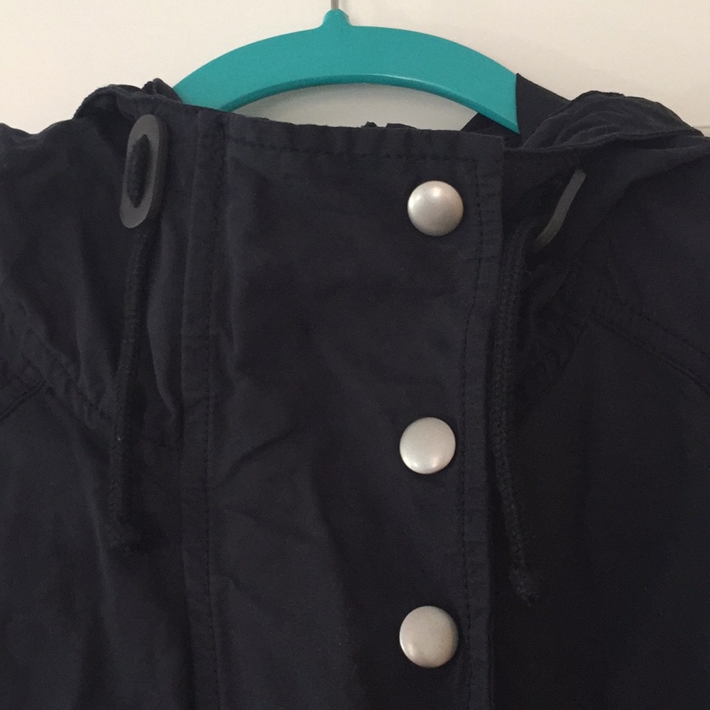 Gap Jacket - Picture 2 of 5